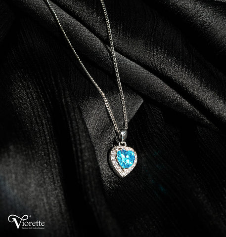 Pandora Silver Necklace With Crystal Heart