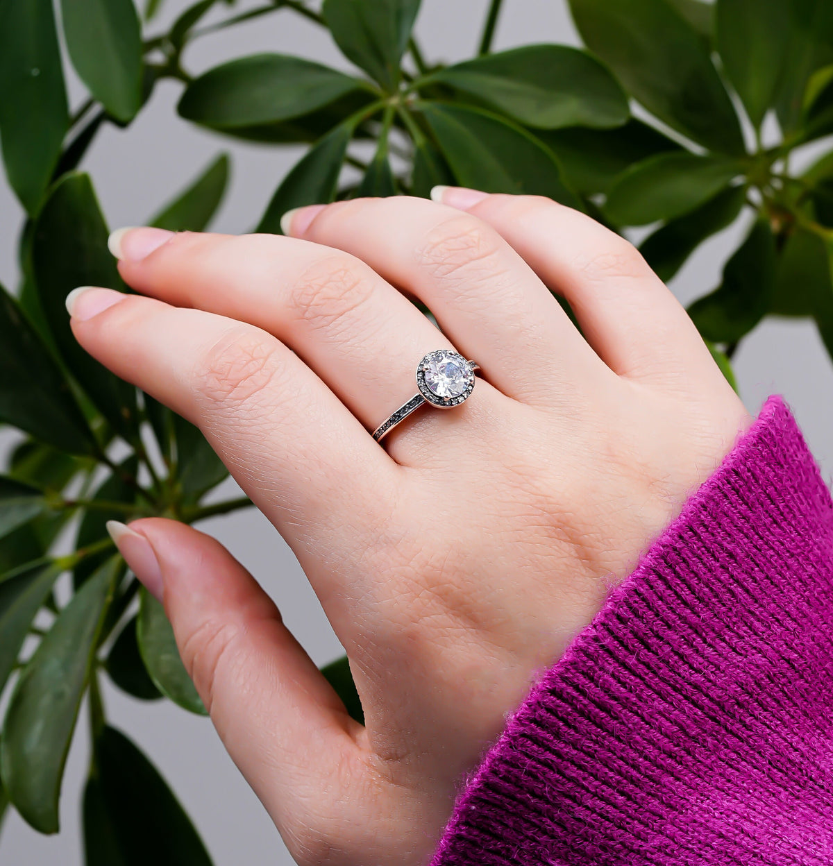 Grandeur Solitaire Ring