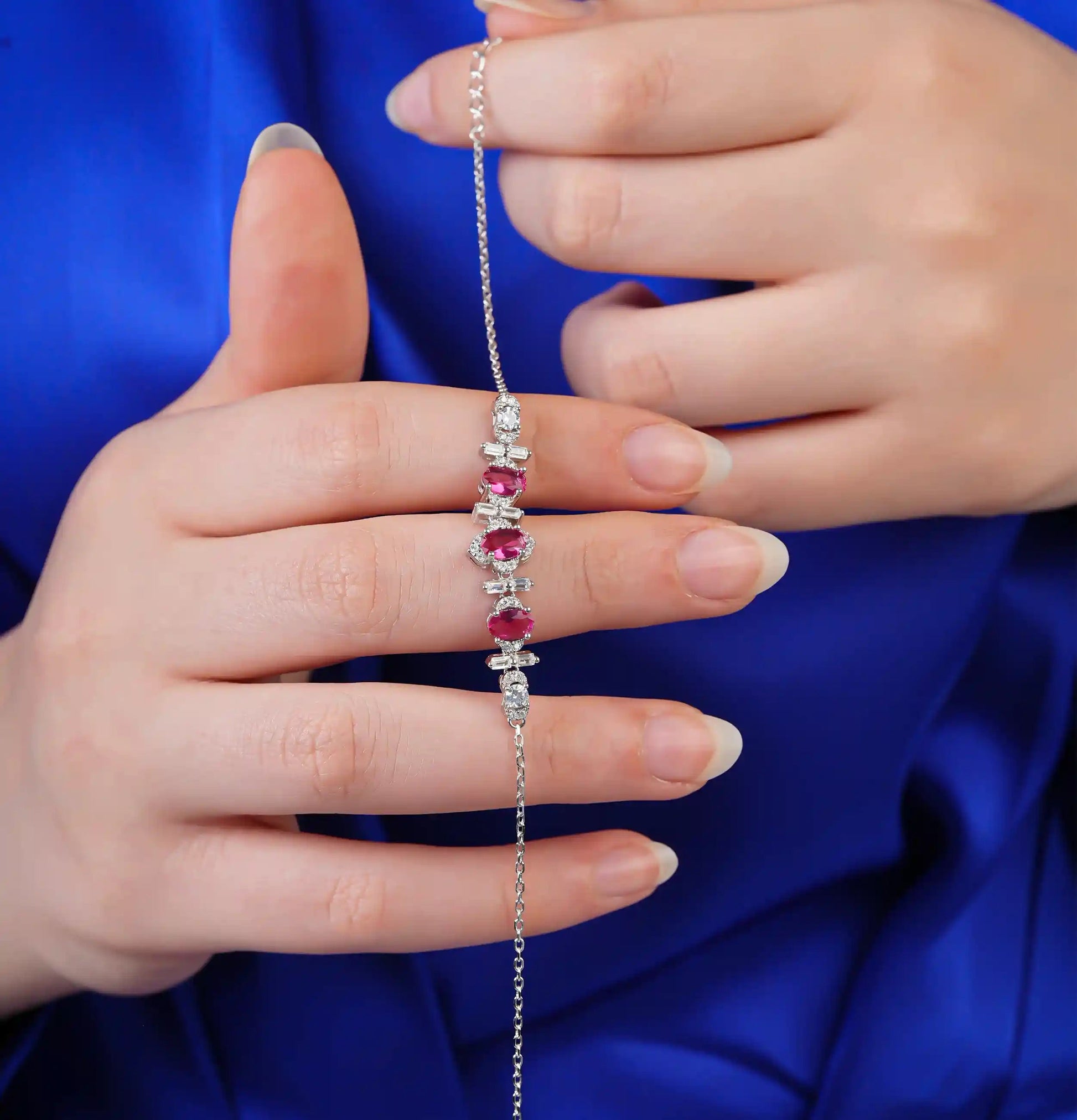 Viorette Reliquary bracelet in 925 sterling silver with crimson red stones