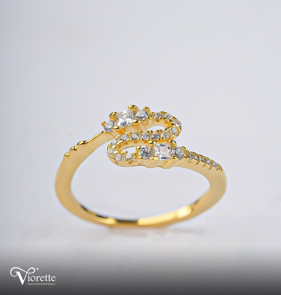 Viorette Gold Serpent Curve ring in gold-plated 925 sterling silver with a curved serpent design
