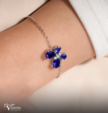 Viorette flower bracelet in 925 sterling silver with blue petal-shaped stones