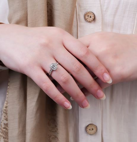 Clear Regal Halo Ring