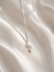 Dainty Leaf Silver Necklace