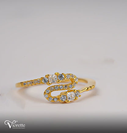 Viorette Gold Serpent Curve ring in gold-plated 925 sterling silver with a curved serpent design