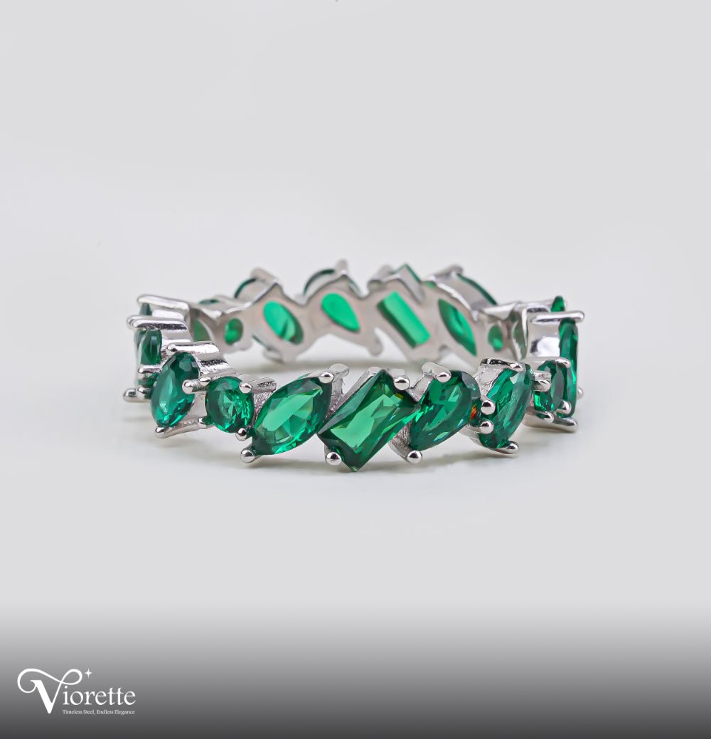 Emerald Scattered Fuchsia Silver Ring