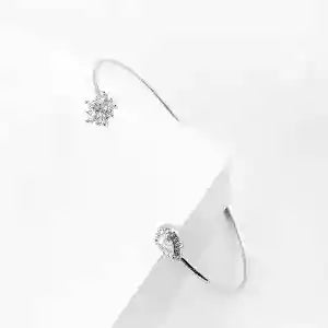 Viorette Star and Teardrop open bangle in 925 sterling silver with star and teardrop accents