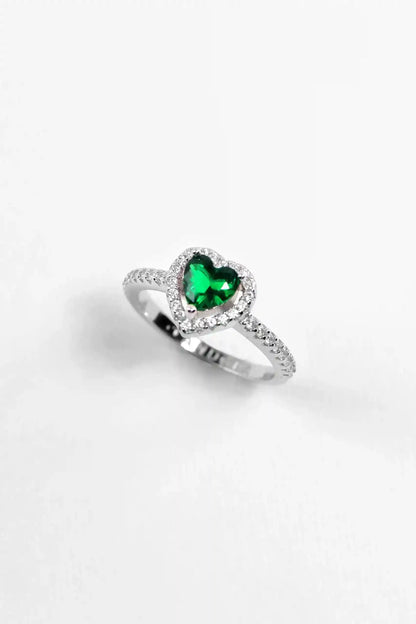 Viorette 925 sterling silver heart ring with a green emerald-colored crystal heart