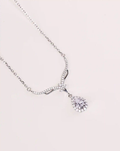 Viorette Radiance teardrop necklace in 925 sterling silver with a clear zircon teardrop pendant