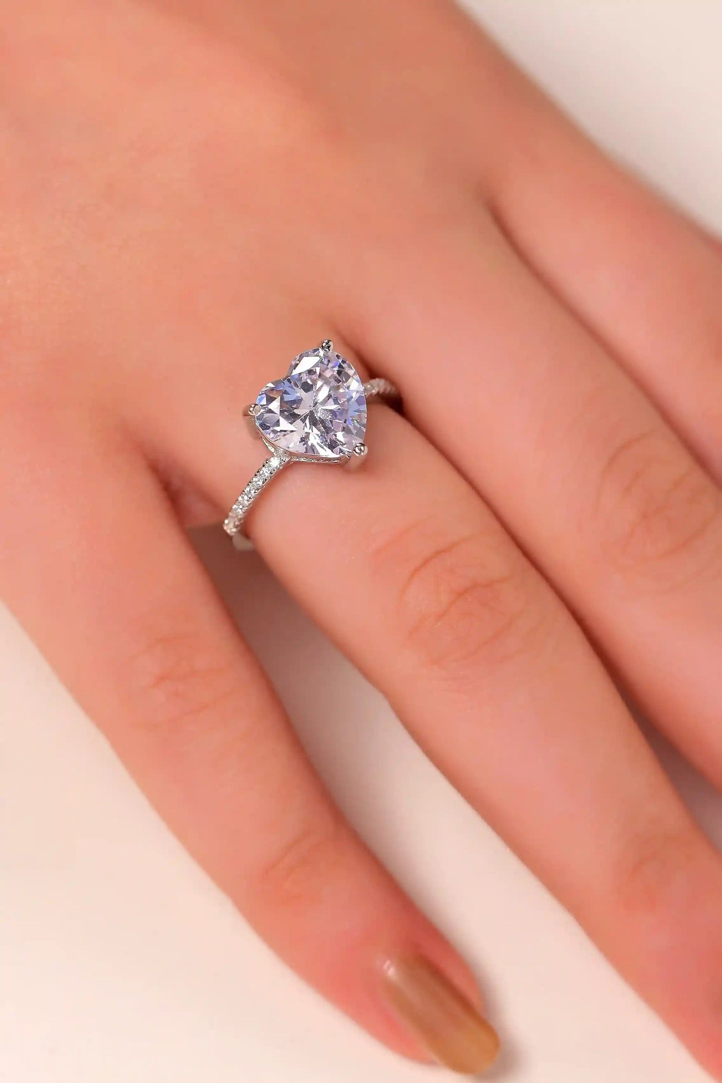Viorette Radiant Heart Solitaire ring in 925 sterling silver with a heart-cut solitaire stone