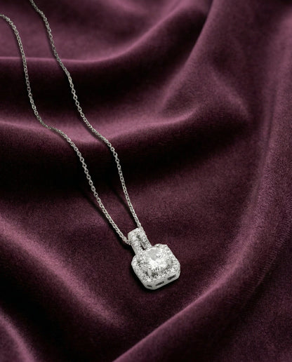 Viorette necklace in 925 sterling silver with a white square-cut stone pendant