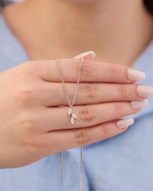 Dainty Leaf Silver Necklace