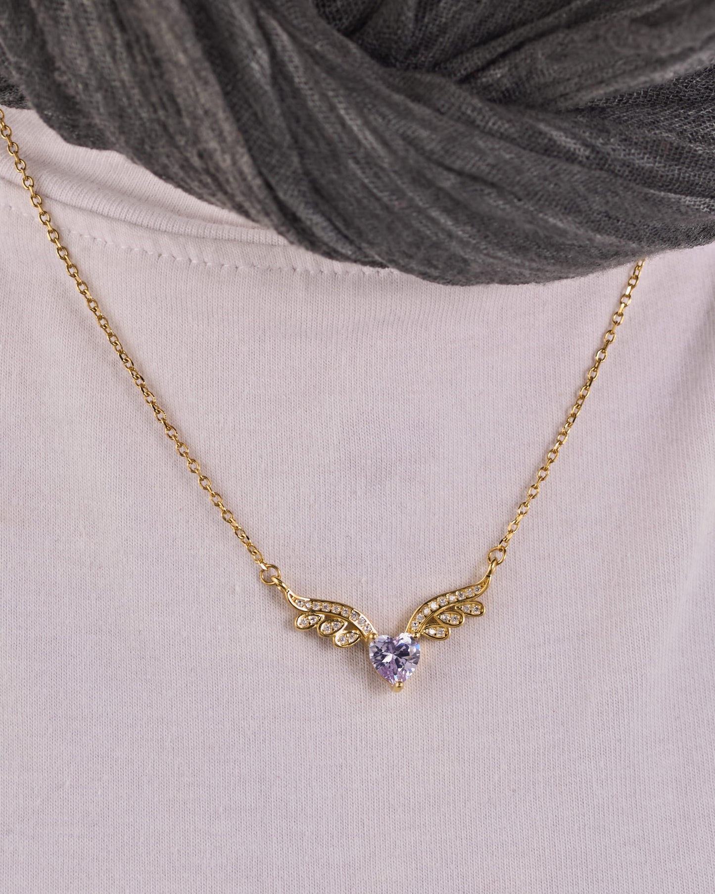 Viorette winged-heart necklace in gold-plated 925 sterling silver with a lavender heart stone
