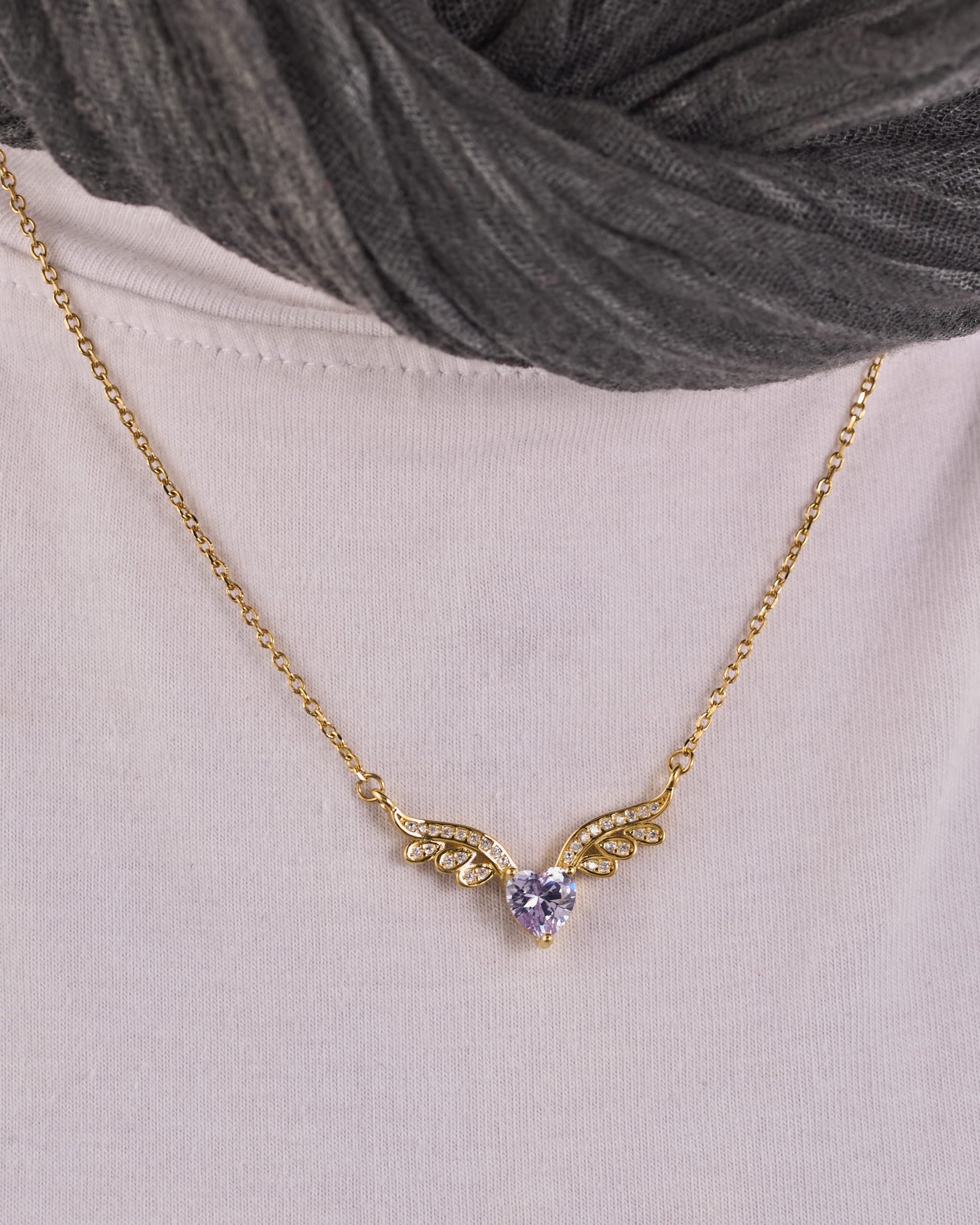 Viorette winged-heart necklace in gold-plated 925 sterling silver with a lavender heart stone