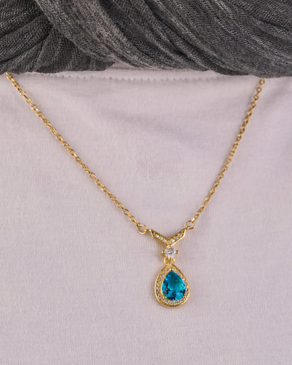 Viorette teardrop necklace in gold-plated 925 sterling silver with a sky-blue teardrop pendant