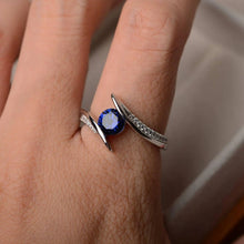 Luna Sapphire Ring