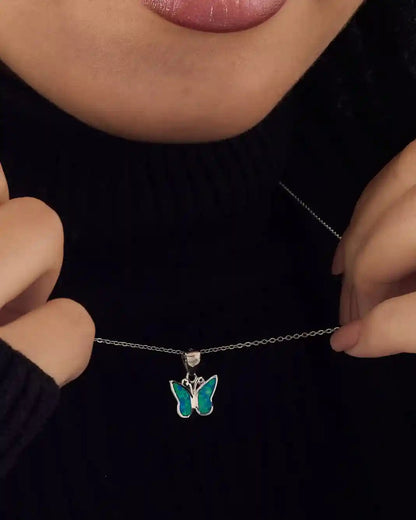 Viorette butterfly necklace in 925 sterling silver with an ocean-blue butterfly pendant